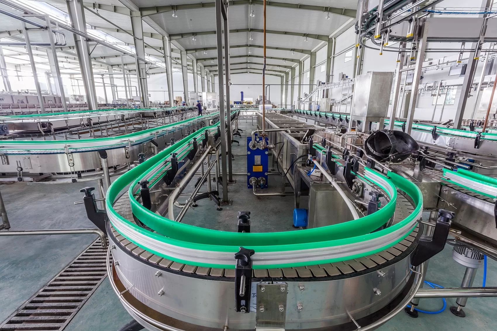 How to set up a water bottling plant?