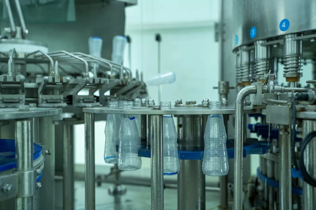 Choosing the Best Bottling Machine For Your Packing Business Choosing the Best Bottling Machine For Your Packing Business