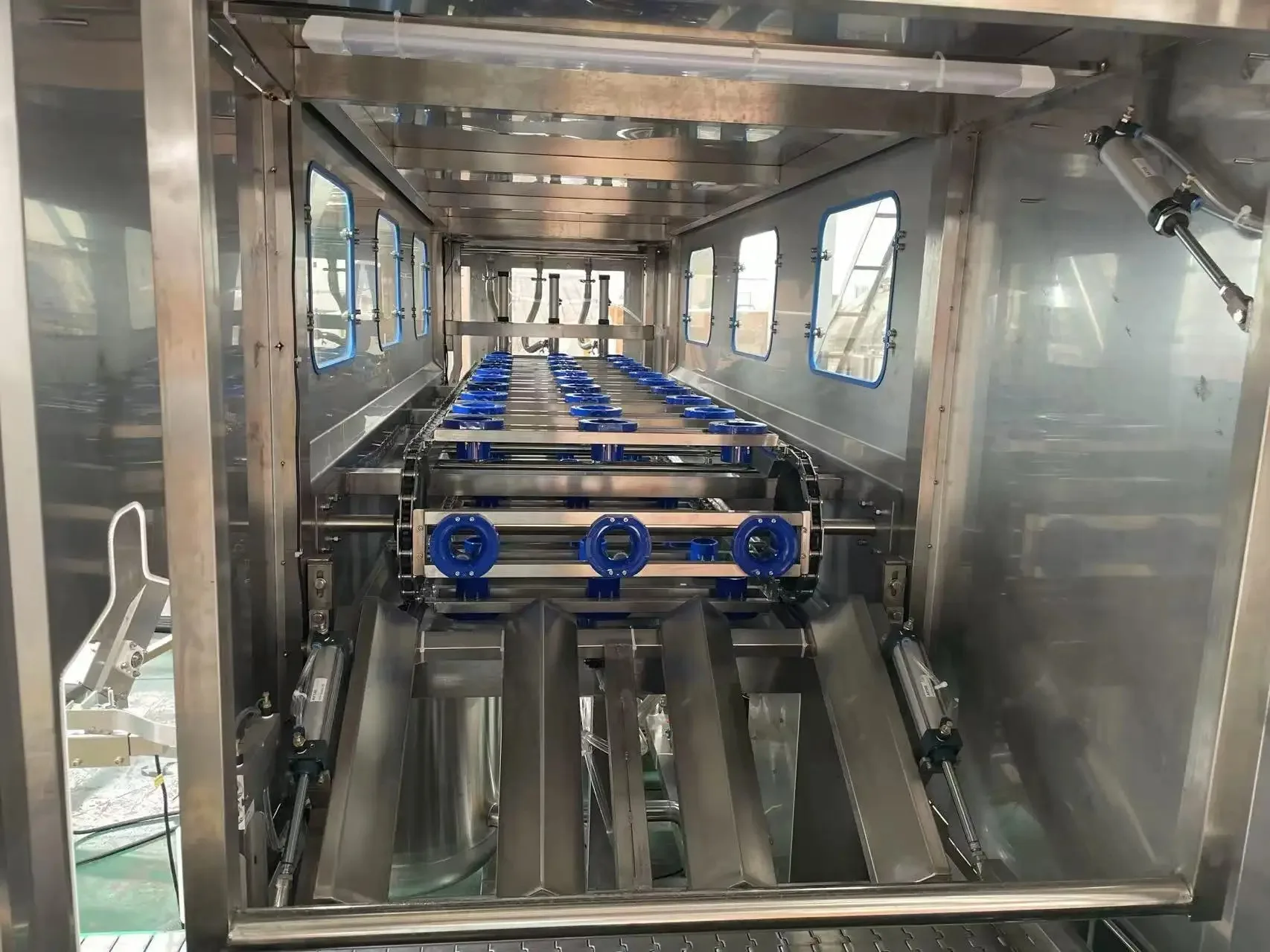 5 Gallon Filling Machine view 2
