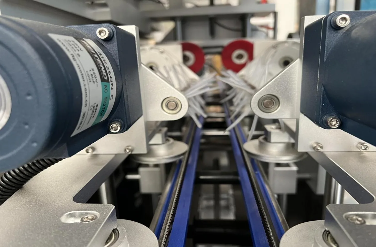 Automatic Shrink Sleeve Label Applicator view 3
