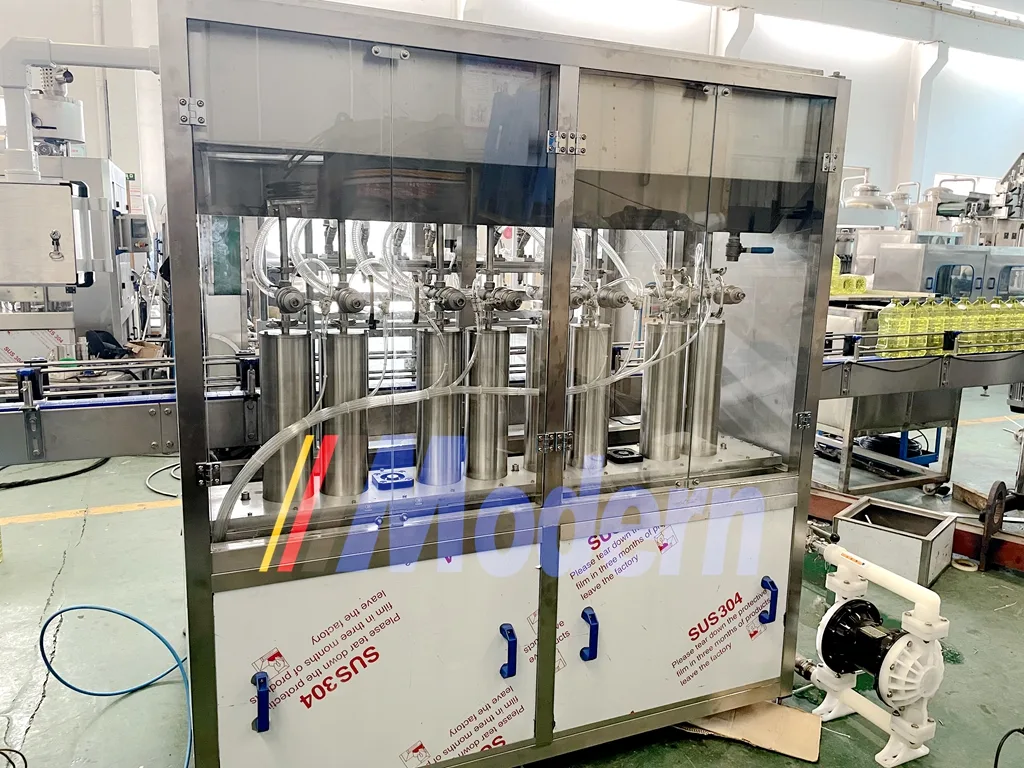 Linear Edible Oil Filling Machine view 2