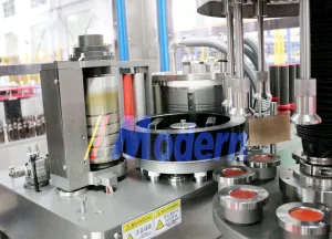 Rotary Hot Melt Glue Labeling Machine