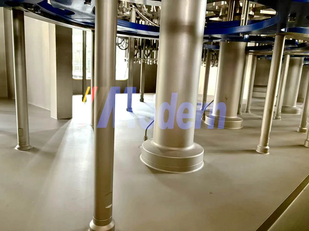 Ultra Clean Filling Machine view 4
